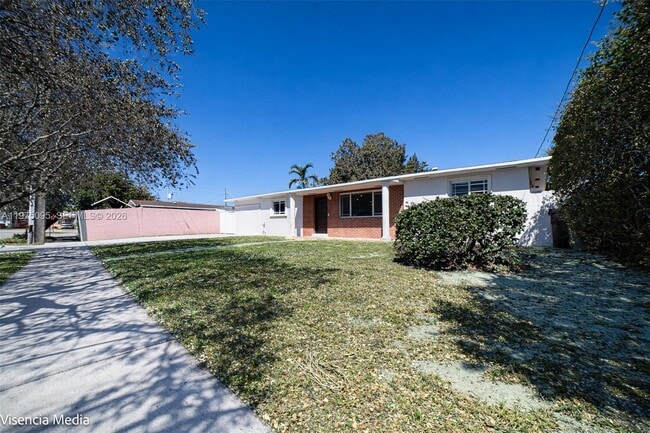 783 W 78th St in Hialeah, FL - Building Photo - Building Photo