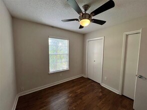 2000 Magnolia Dr in Round Rock, TX - Building Photo - Building Photo