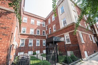 1478 W Winnemac Ave, Unit 2 in Chicago, IL - Foto de edificio - Building Photo