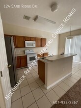 124 Sand Ridge Dr in Davenport, FL - Building Photo - Building Photo