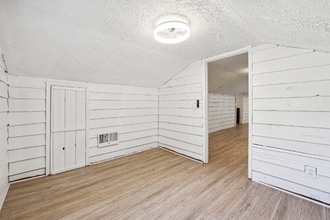 1247 Wooten Dr in Canton, GA - Building Photo - Building Photo