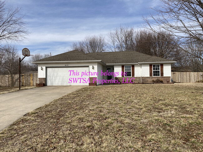 property at 417 Jeb St