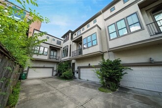 2318 Camden Dr in Houston, TX - Building Photo - Building Photo