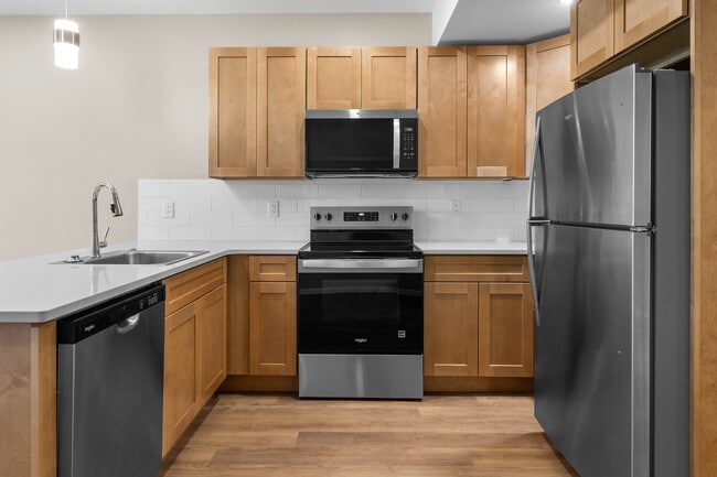 Empire Blvd Estates in Webster, NY - Building Photo - Building Photo