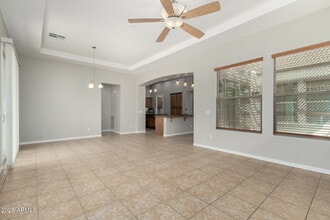 4743 E Jude Ct in Gilbert, AZ - Foto de edificio - Building Photo