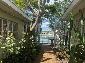 8300 Byron Ave in Miami Beach, FL - Building Photo