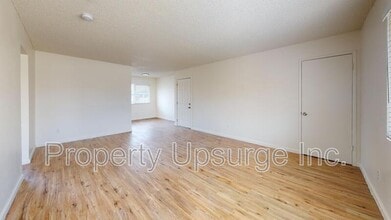 1710 Bruce St in Anderson, CA - Building Photo - Building Photo