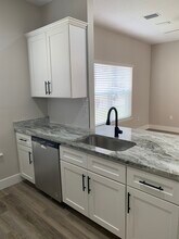 7437 Mead Dr in Spring Hill, FL - Building Photo - Building Photo