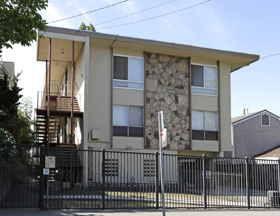 1816 Fairview St in Berkeley, CA - Building Photo