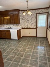 1970 Essex Dr in Sumter, SC - Building Photo - Building Photo