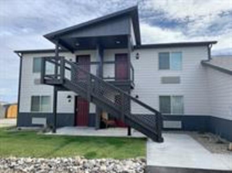 1048 Enterprise Dr in Helena, MT - Building Photo