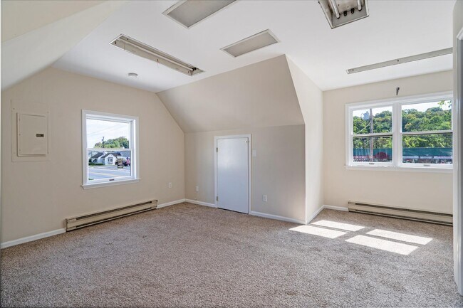 566 US-6 in Mahopac, NY - Building Photo - Building Photo