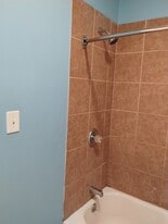 942 W Susquehanna Ave, Unit 1B