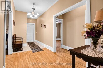 44 Main St in Westport, ON - Building Photo - Building Photo