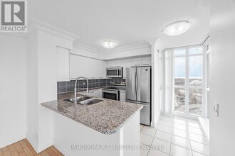 225 Sherway Gardens Rd in Toronto, ON - Building Photo - Building Photo