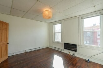 2127 Morris St in Philadelphia, PA - Building Photo - Building Photo