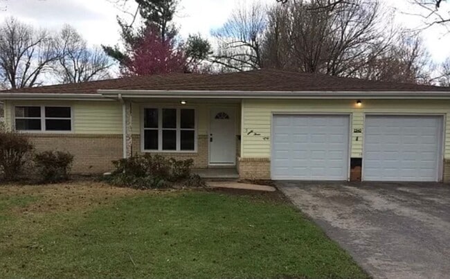 property at 2340 E Seminole St