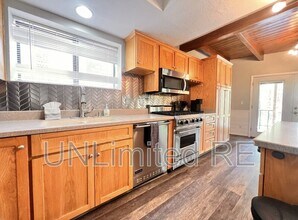 2944 Kona Trail in Flagstaff, AZ - Foto de edificio - Building Photo