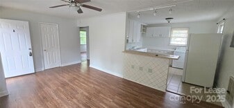 508 Arlington Cir NW in Lenoir, NC - Building Photo