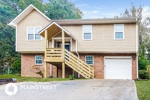 5796 Dug Hollow Rd in Pinson, AL - Building Photo