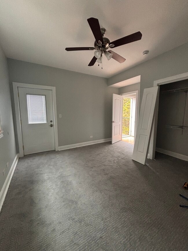 4933 S Prairie Ave in Chicago, IL - Building Photo - Building Photo