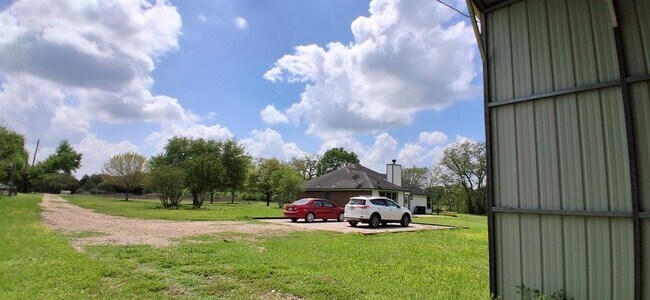 30222 Old Hockley Rd in Magnolia, TX - Building Photo - Building Photo