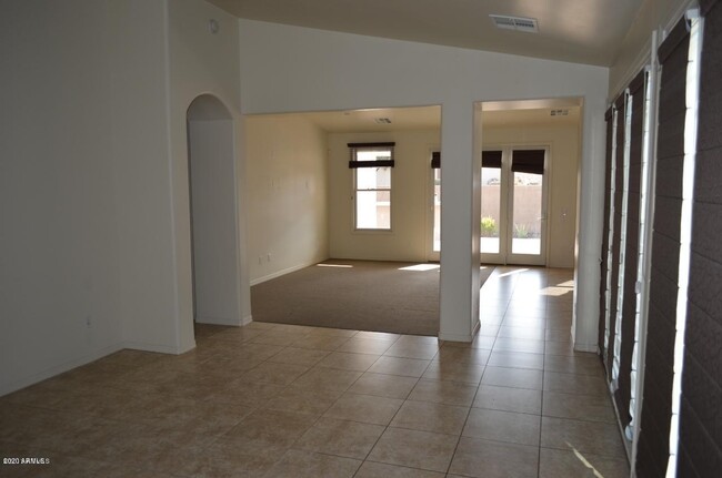 2357 E Balsam Dr in Chandler, AZ - Building Photo - Building Photo