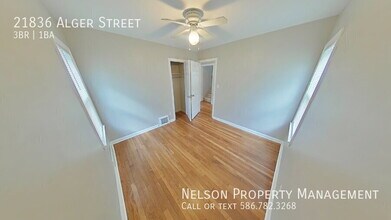 21836 Alger St in St. Clair Shores, MI - Building Photo - Building Photo