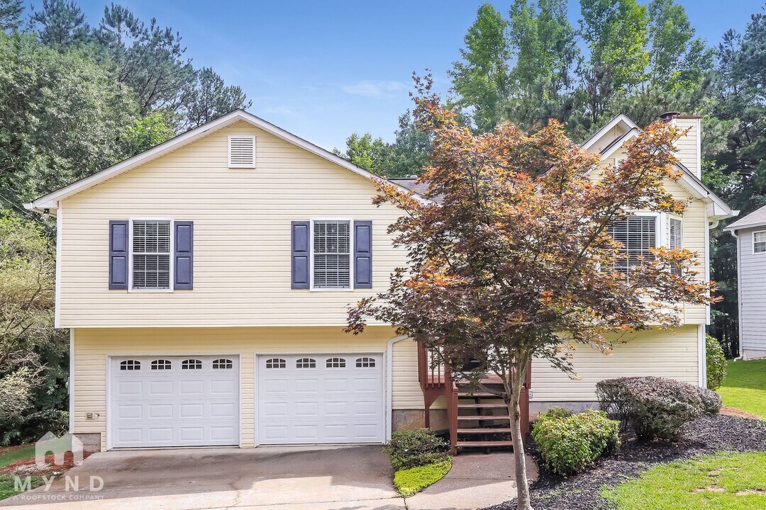 106 Campbell Dr in Dallas, GA - Building Photo