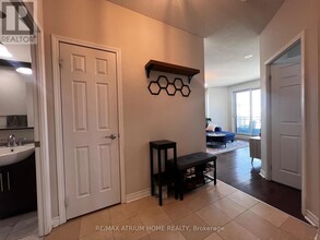 2410-2418 HOLMES Ave in Toronto, ON - Building Photo - Building Photo