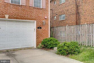 2026 N Culpeper St in Arlington, VA - Building Photo - Building Photo