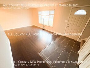 4601 Paxton Dr S in Hilliard, OH - Building Photo - Building Photo