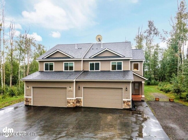 4750 W Kaylee River Cir in Wasilla, AK - Building Photo - Building Photo