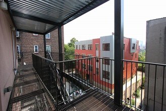 76 Palisade Ave in Jersey City, NJ - Building Photo - Building Photo