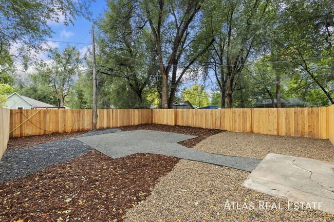 143 E Longs Peak Ave in Longmont, CO - Building Photo - Building Photo