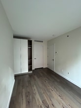41-14 27th St in Queens, NY - Building Photo - Building Photo
