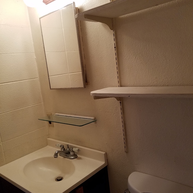 12xx Lunalilo St, Unit 1C in Honolulu, HI - Building Photo - Building Photo