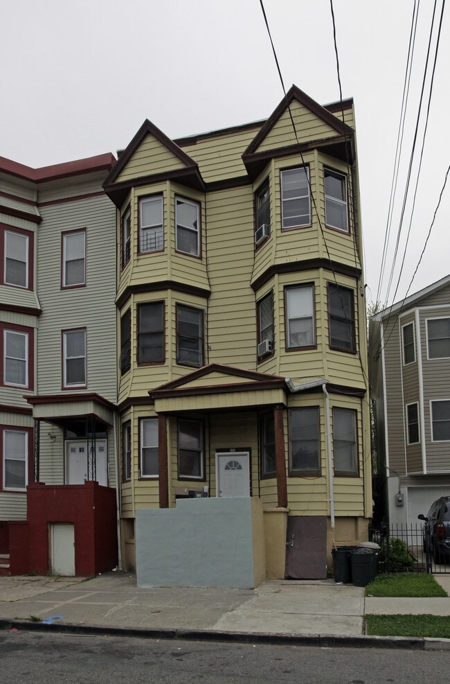 295 Fairmount Ave in Newark, NJ - Building Photo - Building Photo