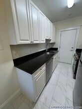 22 Chauncy St in Cambridge, MA - Building Photo - Building Photo