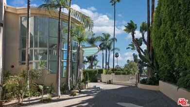 816 Monte Leon Dr in Beverly Hills, CA - Building Photo - Building Photo