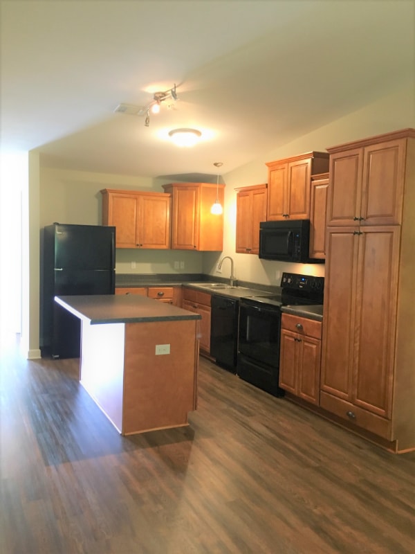 4664 Crossing Ct