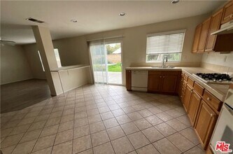 11875 Cedarbrook Pl in Rancho Cucamonga, CA - Building Photo - Building Photo