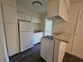 4406 Avenue C in Austin, TX - Building Photo - Building Photo