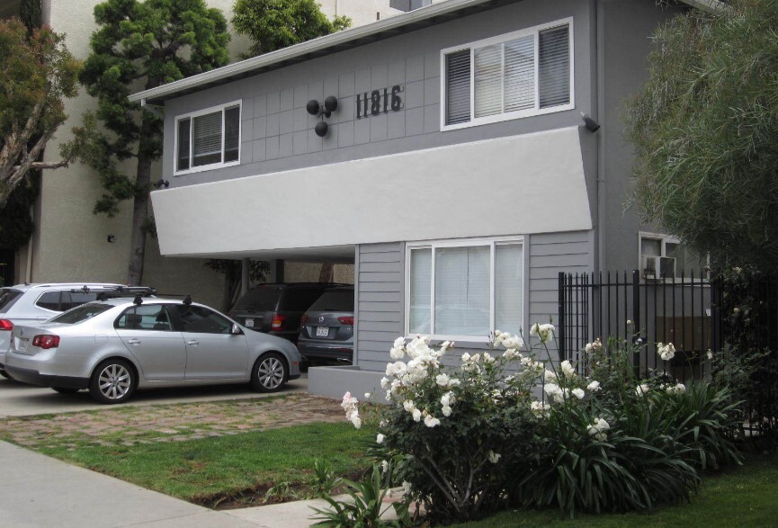 Goshen Apartments in Los Angeles, CA - Building Photo