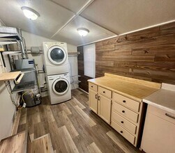 836 Pine St in East Alton, IL - Building Photo - Building Photo