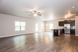 10042 Brawley Ln in Charlotte, NC - Building Photo - Building Photo