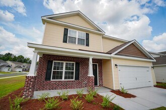 145 Guana Ln in Bloomingdale, GA - Building Photo - Building Photo