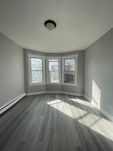 96 Stevens Ave, Unit 2R in Jersey City, NJ - Building Photo - Building Photo