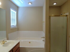 1617 E Blairmont Dr in Lebanon, TN - Building Photo - Building Photo