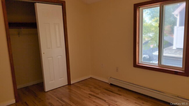 137-44 Thurston St in Queens, NY - Building Photo - Building Photo